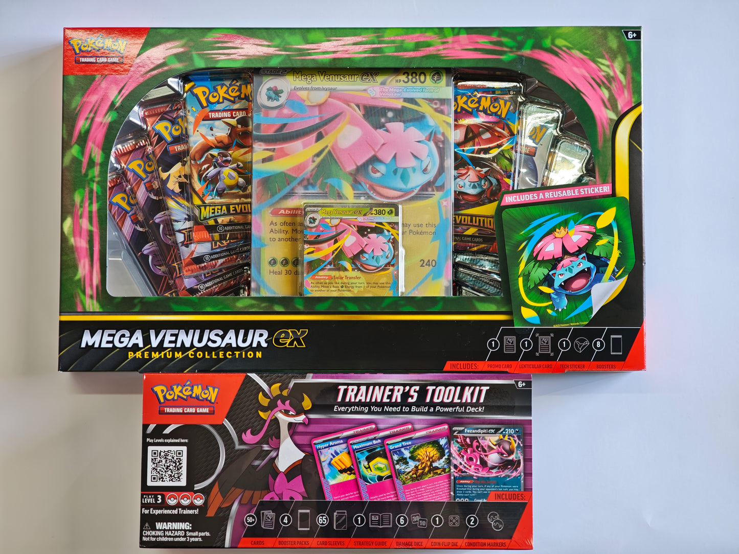 POKEMON VENUSAUR EX PREMIUM COLLECTION & TRAINER'S TOOLKIT